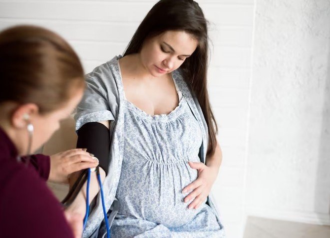 Best High Risk Pregnancy Care in Rohini