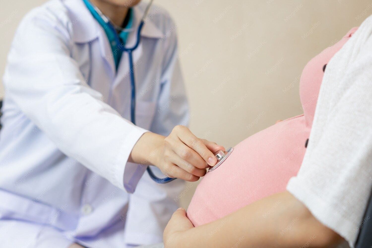 Best Gynecologist Doctor in Delhi